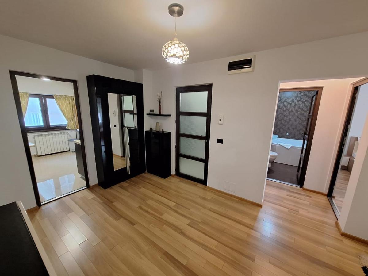 Urban George Enescu 4 Beedroom Apartment Suceava Dış mekan fotoğraf